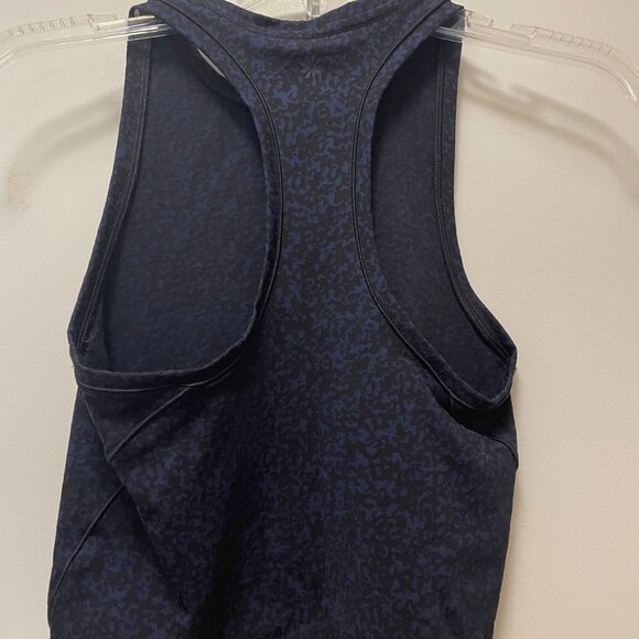 ATHLETA Shanti Crop Jacquard Tank excellent condition XS - Picture 2 of 6